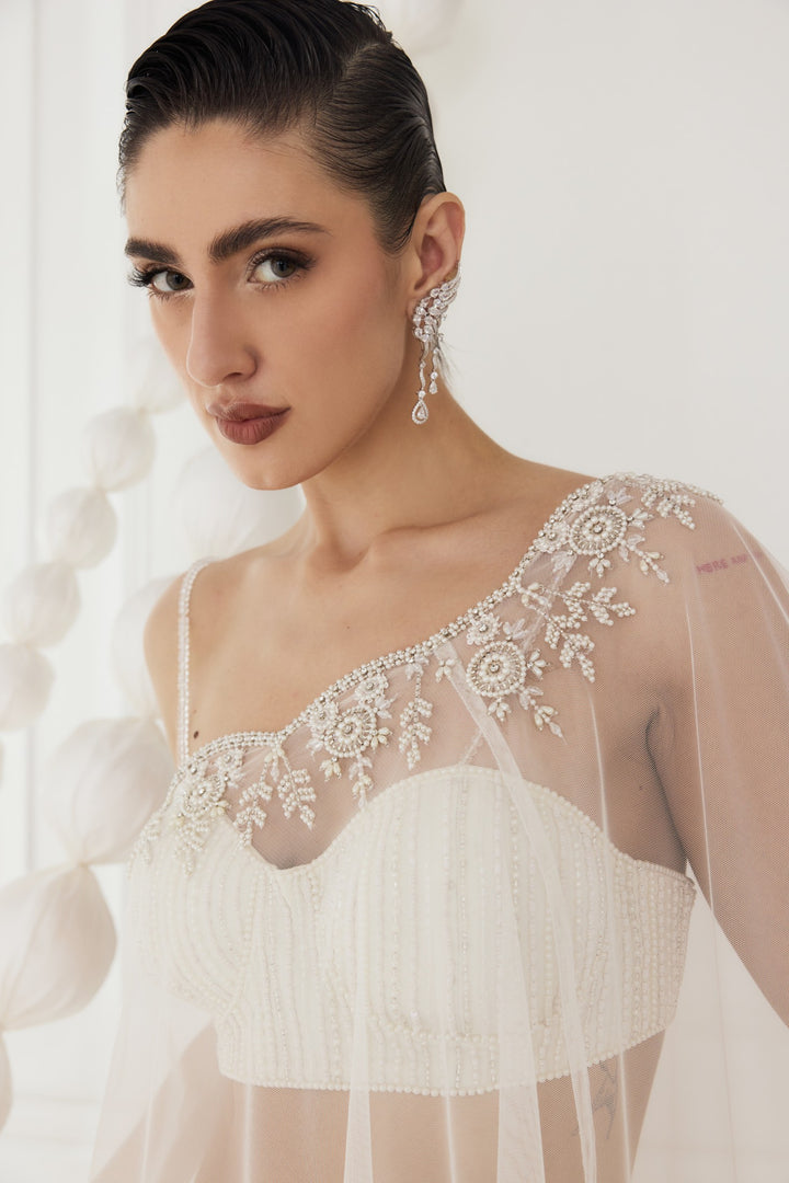 NOURA EMBELLISHED SET