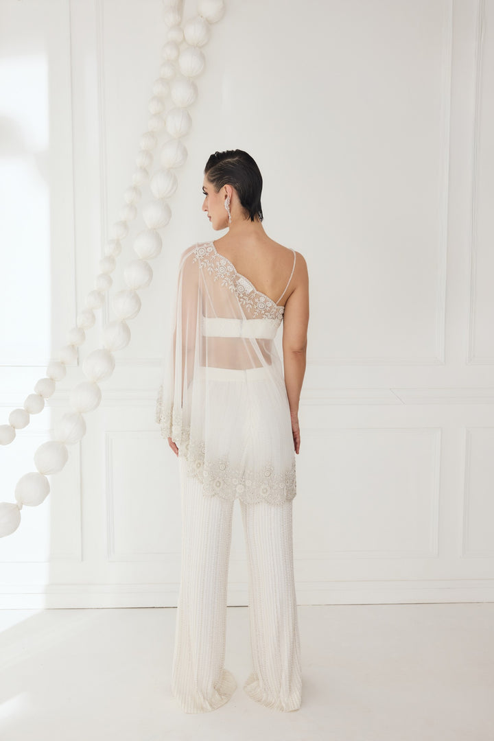 NOURA EMBELLISHED SET